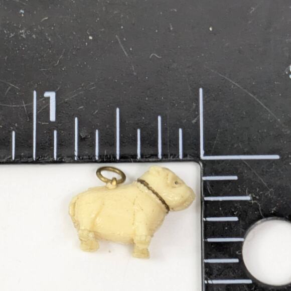 Vintage Miniature Celluloid Bulldog Dog Charm Japan Cream with Collar & Ring - Picture 4 of 4
